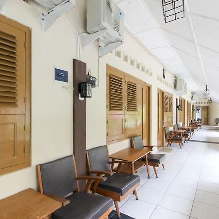 Reddoorz Near Rs Sarjito Yogyakarta Hotel Ngoại thất bức ảnh