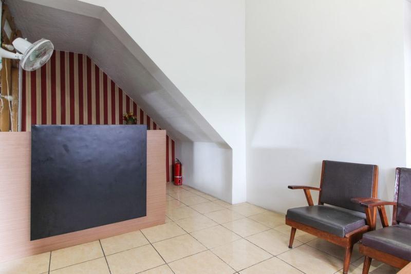 Reddoorz Near Rs Sarjito Yogyakarta Hotel Ngoại thất bức ảnh