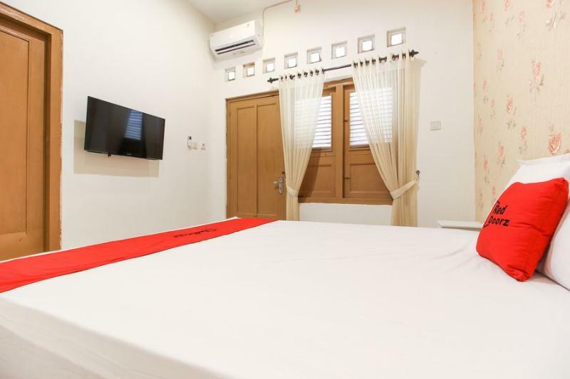 Reddoorz Near Rs Sarjito Yogyakarta Hotel Ngoại thất bức ảnh