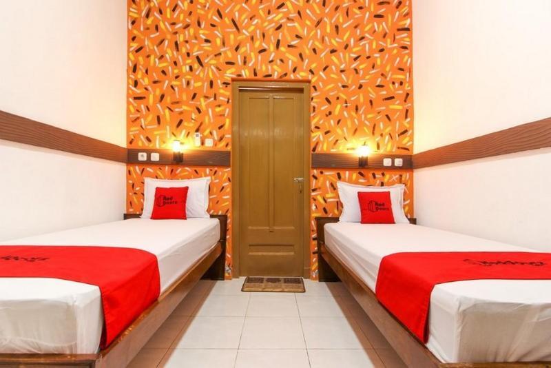 Reddoorz Near Rs Sarjito Yogyakarta Hotel Ngoại thất bức ảnh